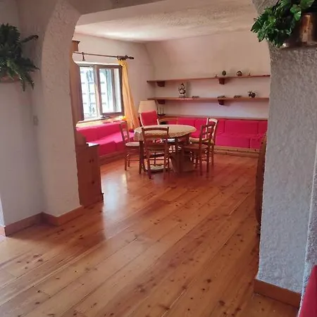 Edelweiss Marsia-tagliacozzo 1500mt 샬레 *